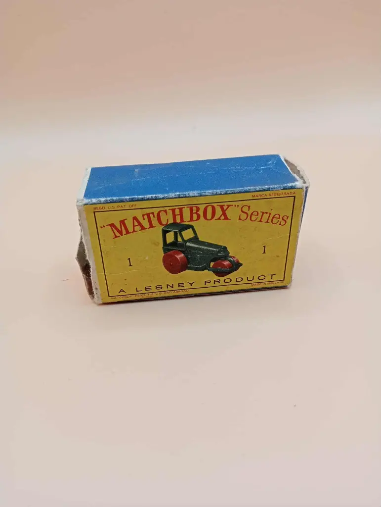Matchbox Lesney n°1 – Road Roller – Premier modèle historique 1953 avec boîte d’origine (incomplète)