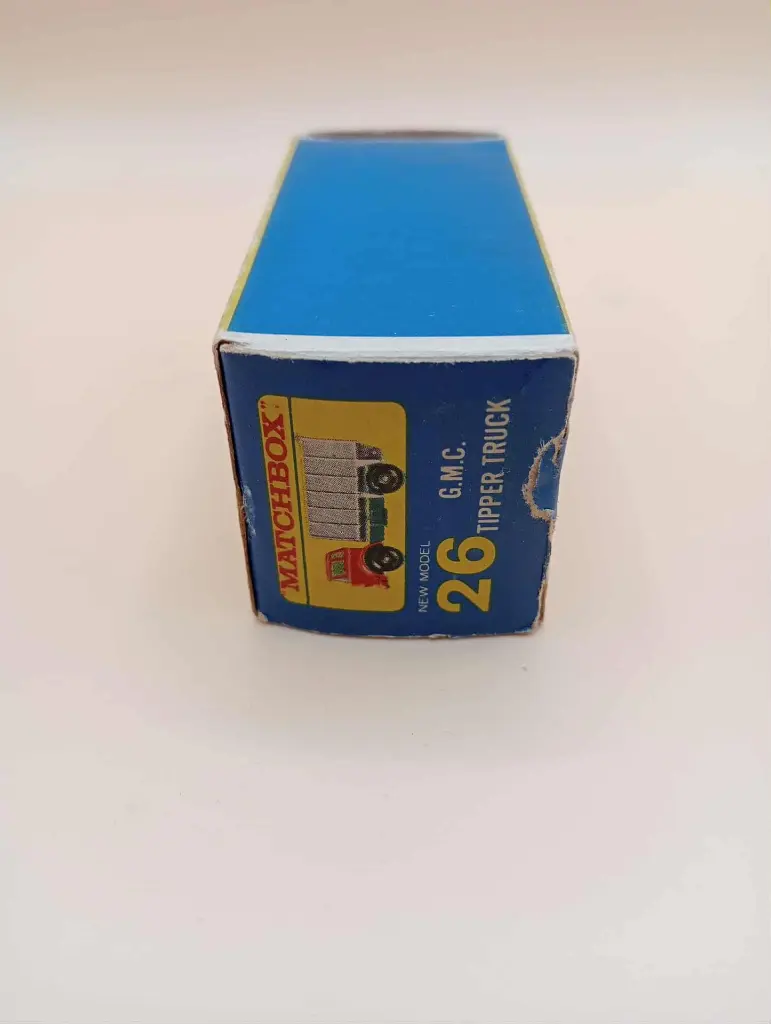 "Matchbox Lesney n°26 – GMC Tipper Truck"