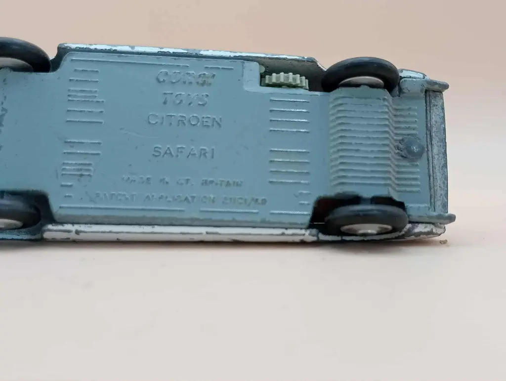 Corgi Toys – Citroën Safari “Jeux Olympiques Grenoble 1968” (Ref. 475)