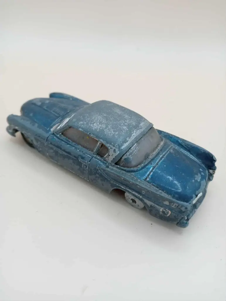 Corgi Toys Studebaker Golden Hawk – Voiture miniature vintage (1957–1960)