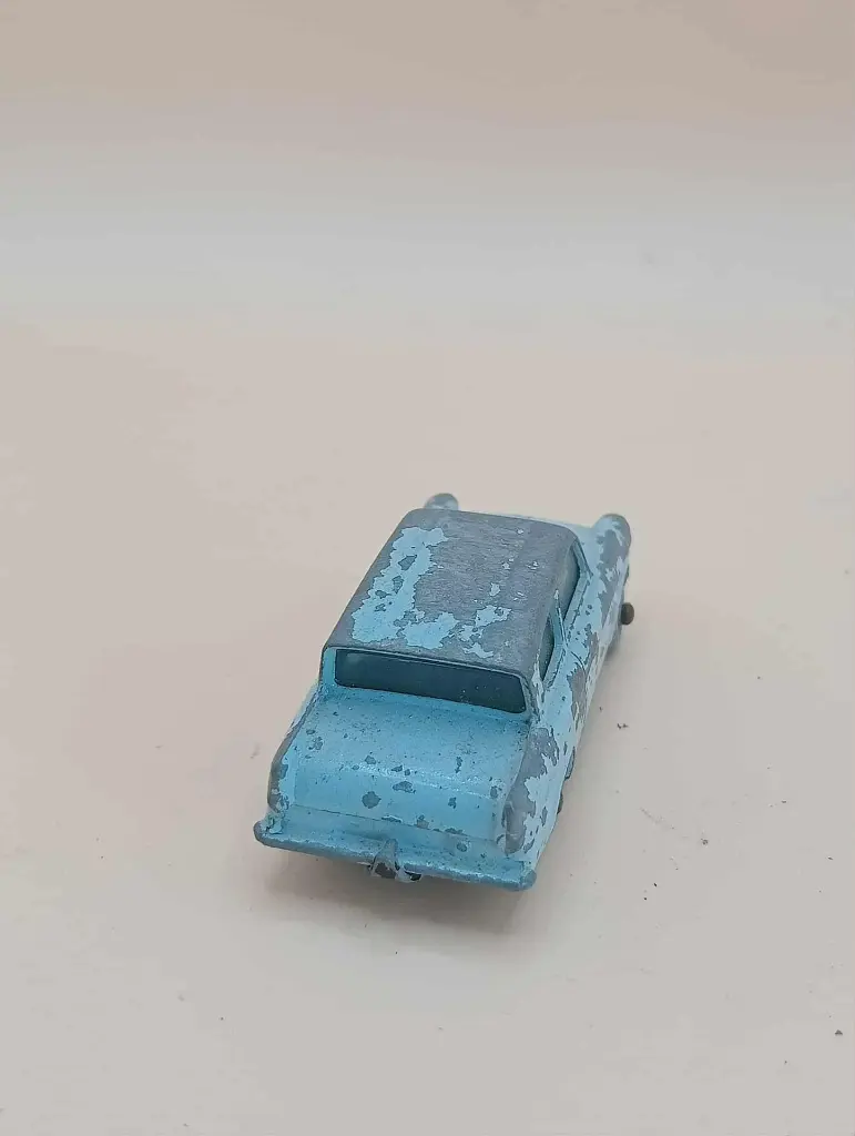 Matchbox Lesney n°7 – Ford Anglia