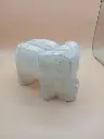 Éléphant sculpté en albâtre-déco vintage porte-bonheur