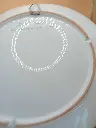 Assiette faïence Caltagirone 31,5 cm — Dell'Aquila, décor à la main, triskelion sicilien