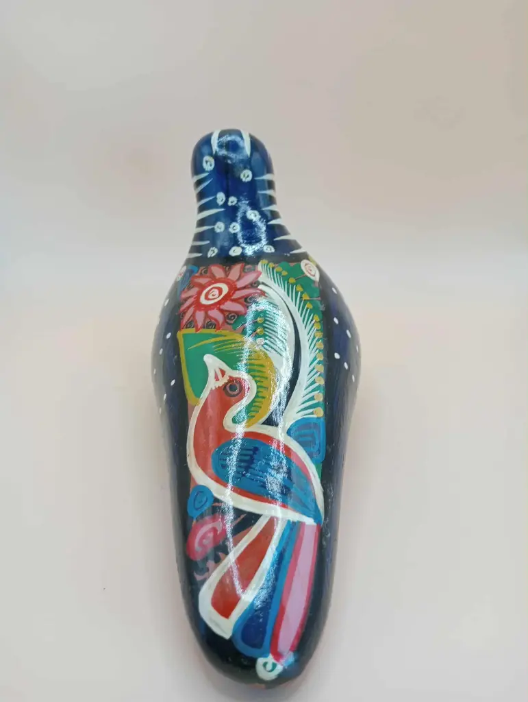 Oiseau décoratif en terre cuite peinte – 20 cm