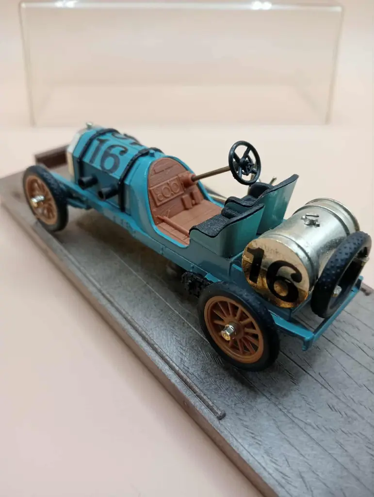 Locomobile “Old 16” – 1906 – Brumm – échelle 1/43