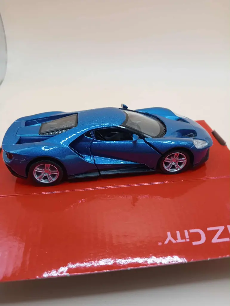 Ford GT RMZ City n°74