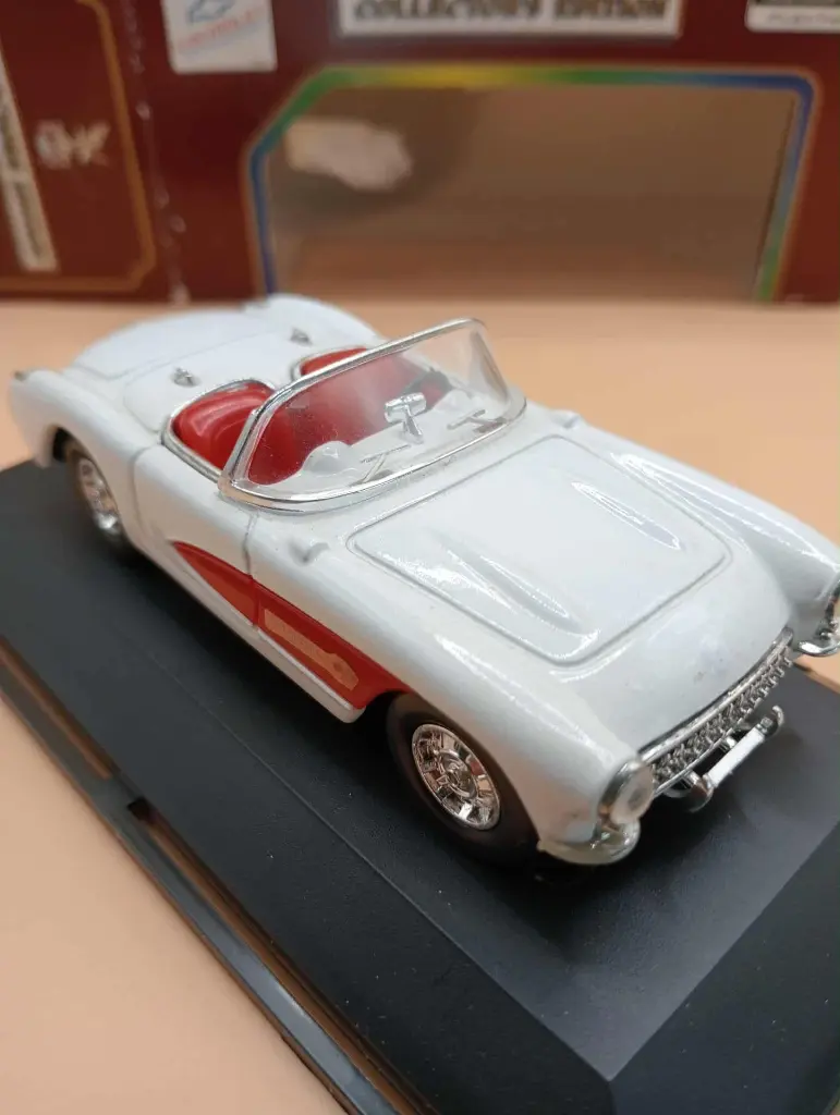 Chevrolet Corvette 1957 1/43