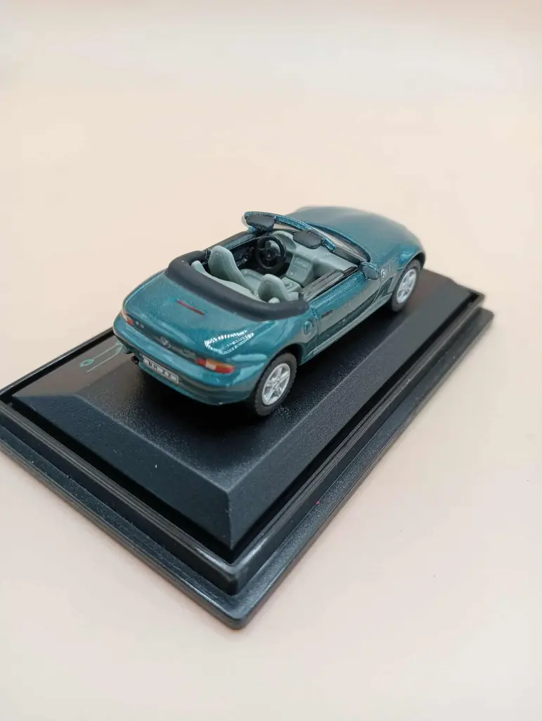 Miniature BMW Z3 Roadster 1/72 – Cabriolet vert métallisé