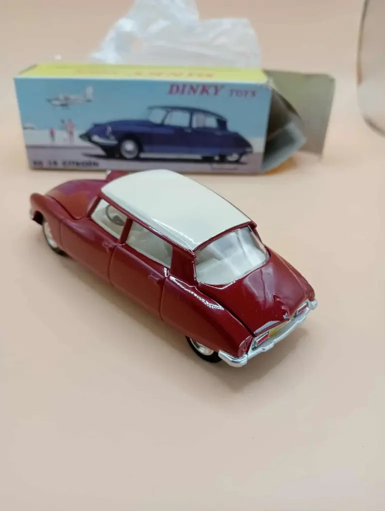 Citroën DS 19 Dinky Toys - Reproduction Atlas Collection avec Boîte d'Origine