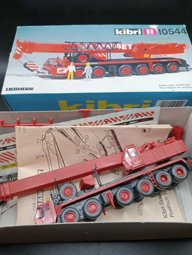 Maquette KIBRI HO 10544 – Grue LIEBHERR EISELE – Échelle 1/87 – Édition 2000s