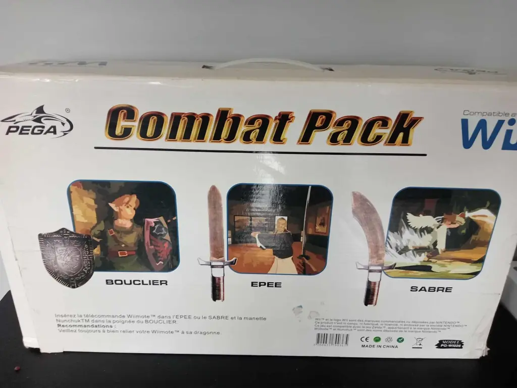 Combat Pack PEGA – accessoires Wii U épée sabre bouclier