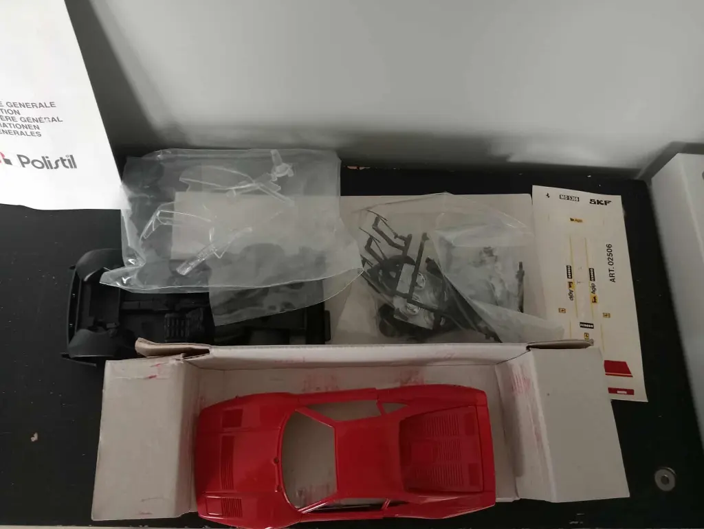 Ferrari GTO 1:25 Tonka Polistil – kit métal
