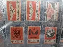 Centra Lucifers 1971 – Vignettes auto vintage, allumettes et logos en pleine combustion ! 18 pièces
