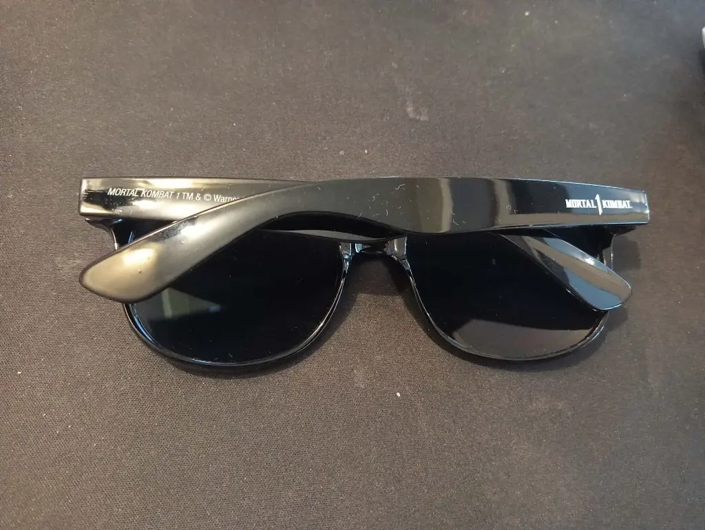 Lunettes Mortal Kombat 1 officielles (Warner Bros, s23)