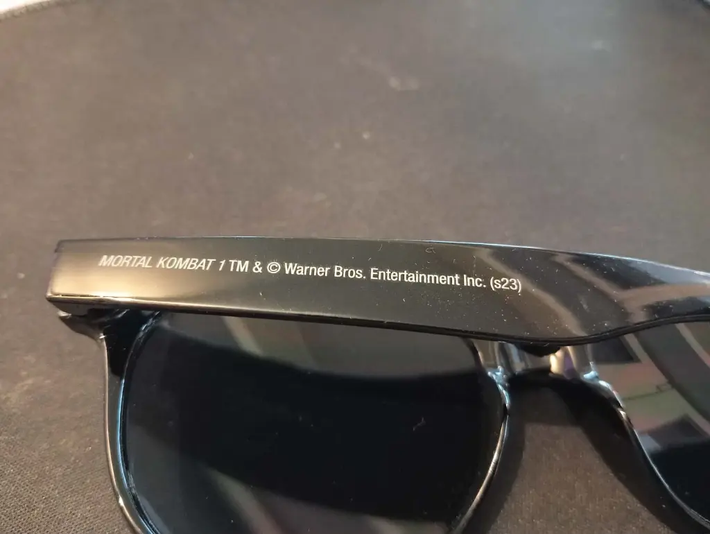 Lunettes Mortal Kombat 1 officielles (Warner Bros, s23)