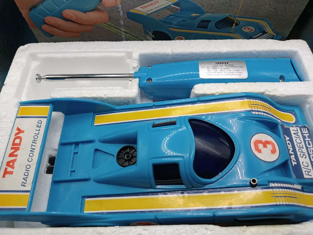 Porsche télécommandée vintage Tandy – Jouet collector années 80