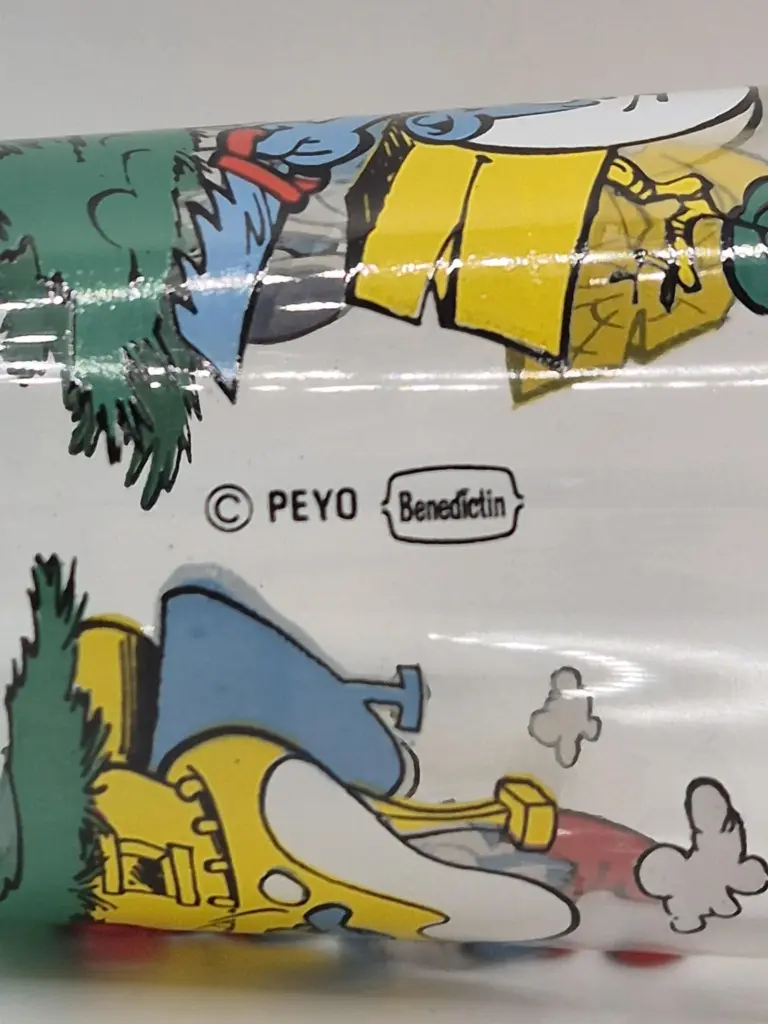 Verre schtroumpfs Bénédictin - aménagement du village