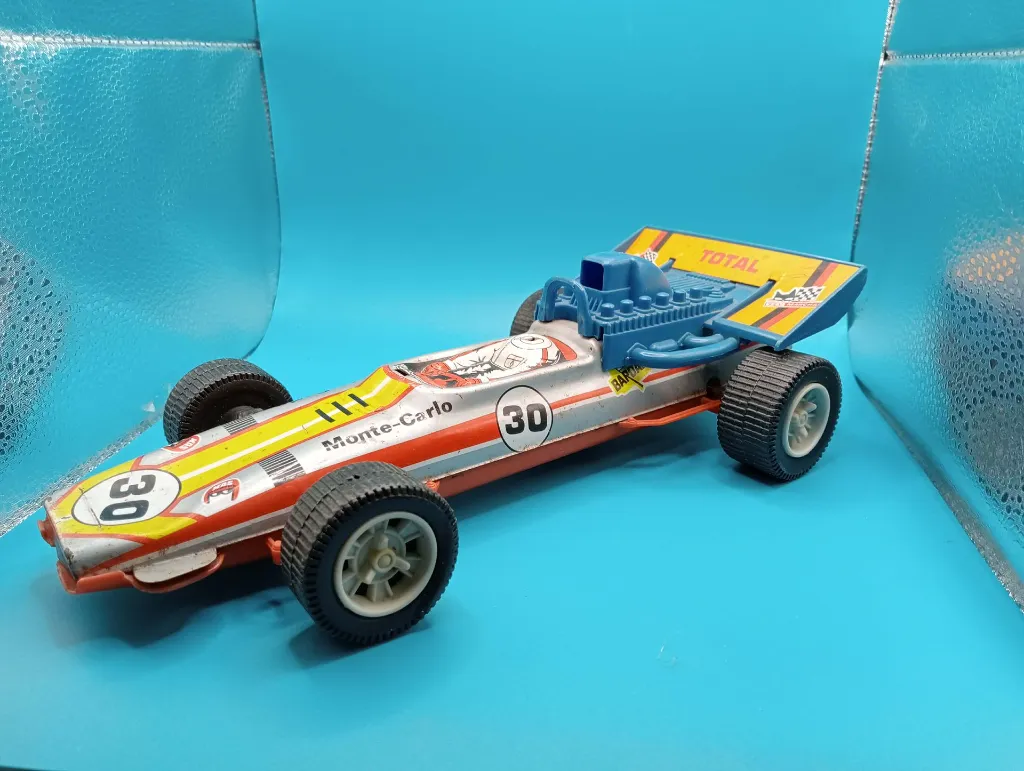 Voiture de course vintage Monte-Carlo n°30 – Jouet rétro sans pilote et sans vitre