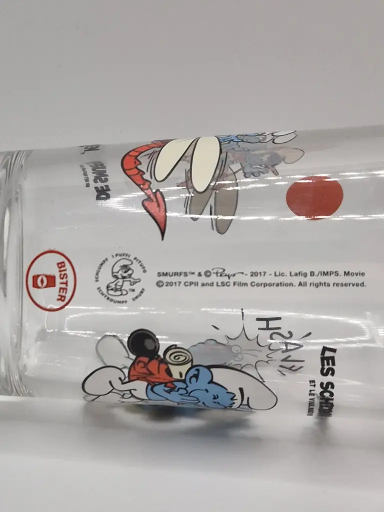 Verre schtroumpfs Bister 2017 - les schtroumpfs et le village perdu