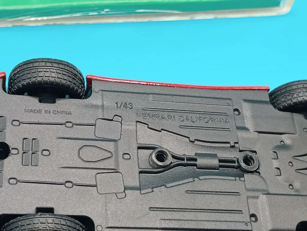 Ferrari California 1:43
