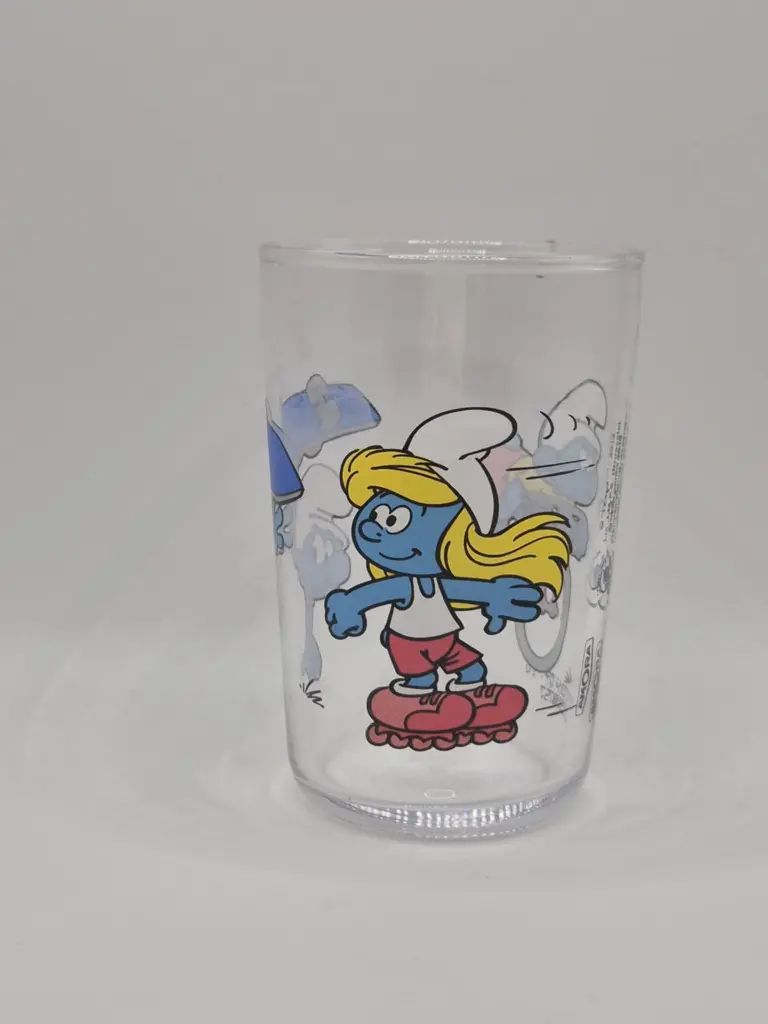 Verre schtroumpfs Amora 2013 - les schtroumpfs font du sport