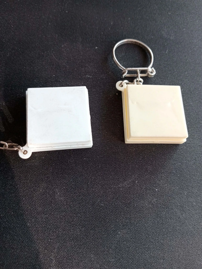 Porte-clés vintage "Les Petits Vaudois" & "Le Régal" – Fabriqué en Champagne