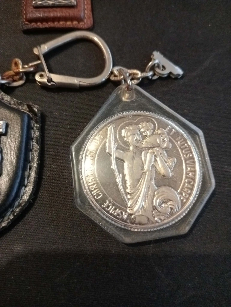 Lot de 5 porte-clés Saint Christophe – Protection vintage pour voyageurs