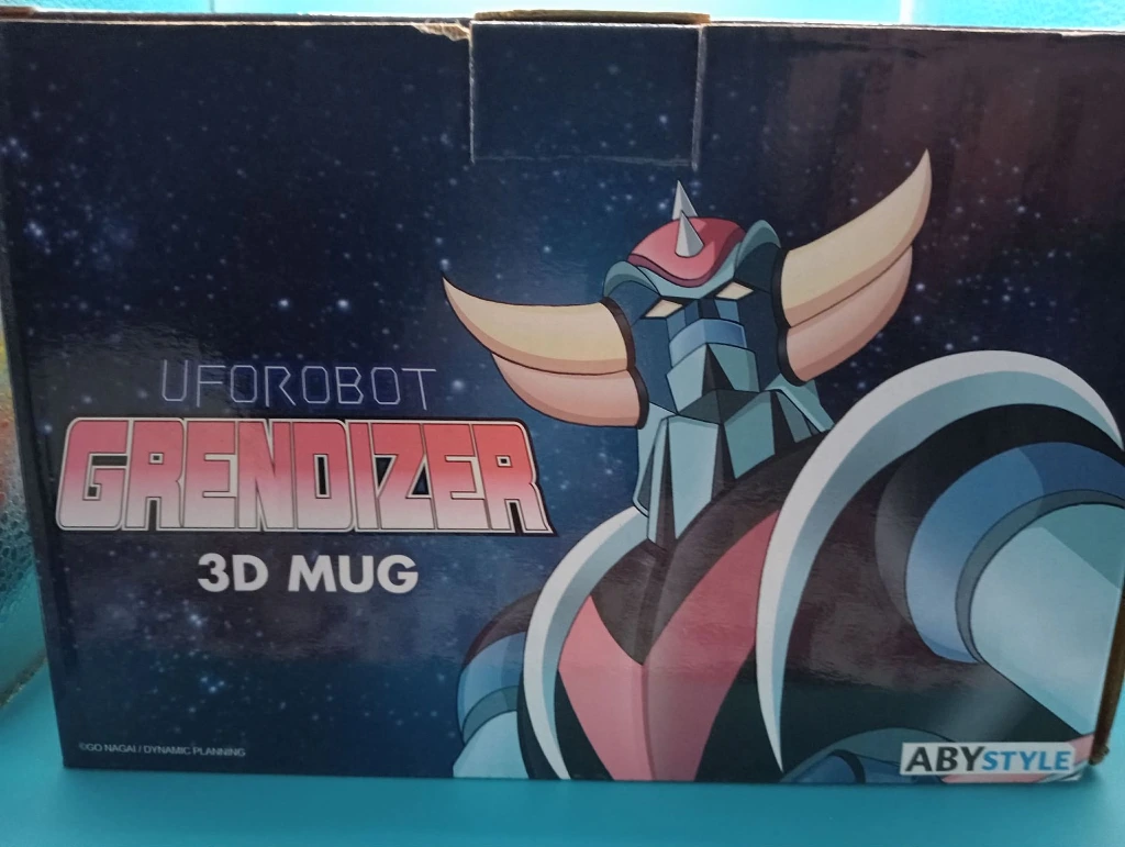 Mug 3D Goldorak ABYstyle – Tête du Robot en Céramique