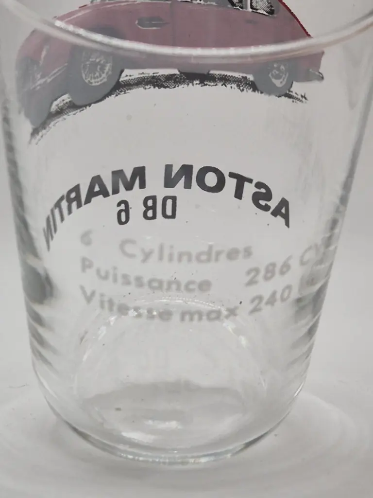 Verre voiture - Aston Martin DB 6