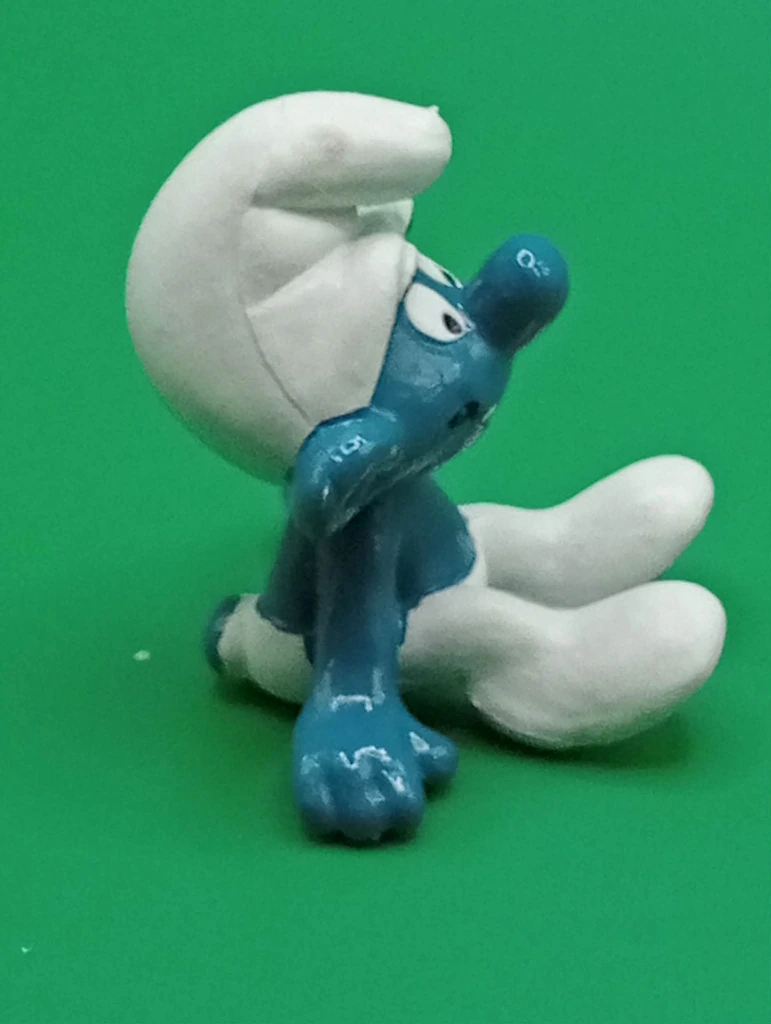 Schtroumpf assis 2.0026