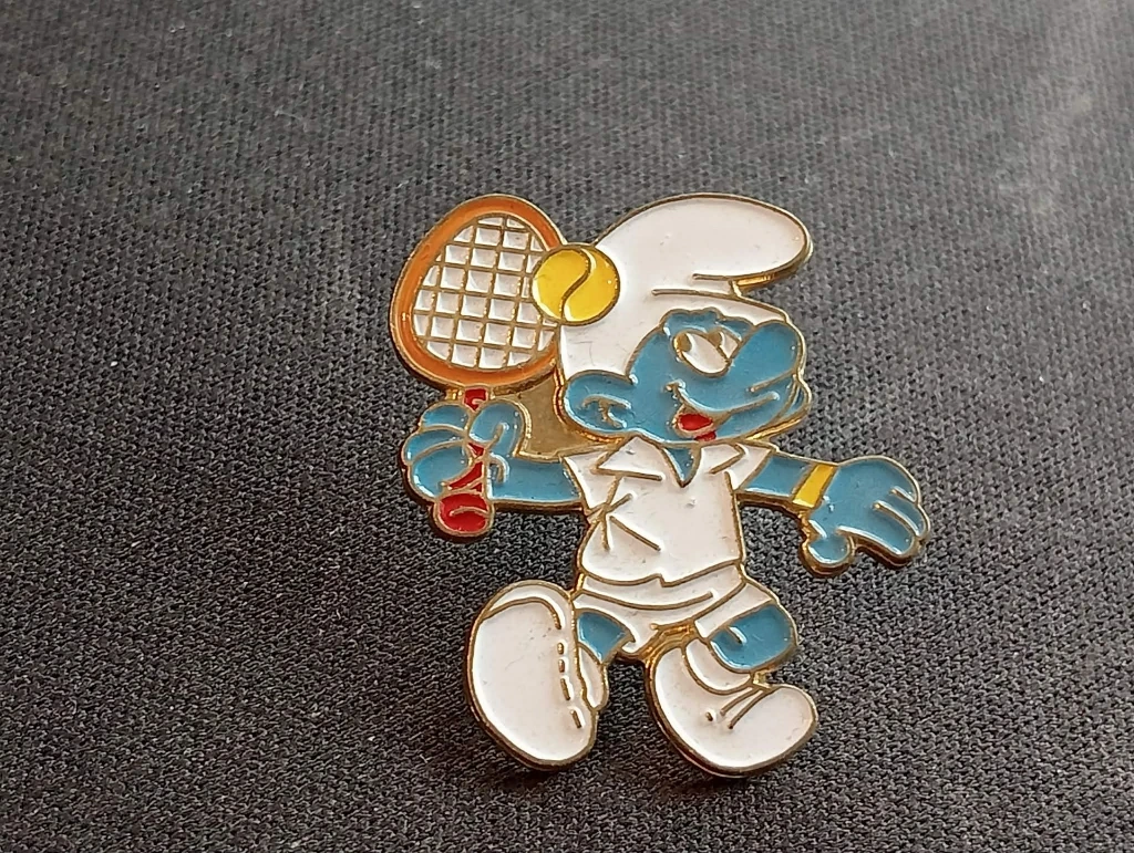 Lot de 4 broches Schtroumpfs sportifs – Peyo 1993 IMPS Brussels