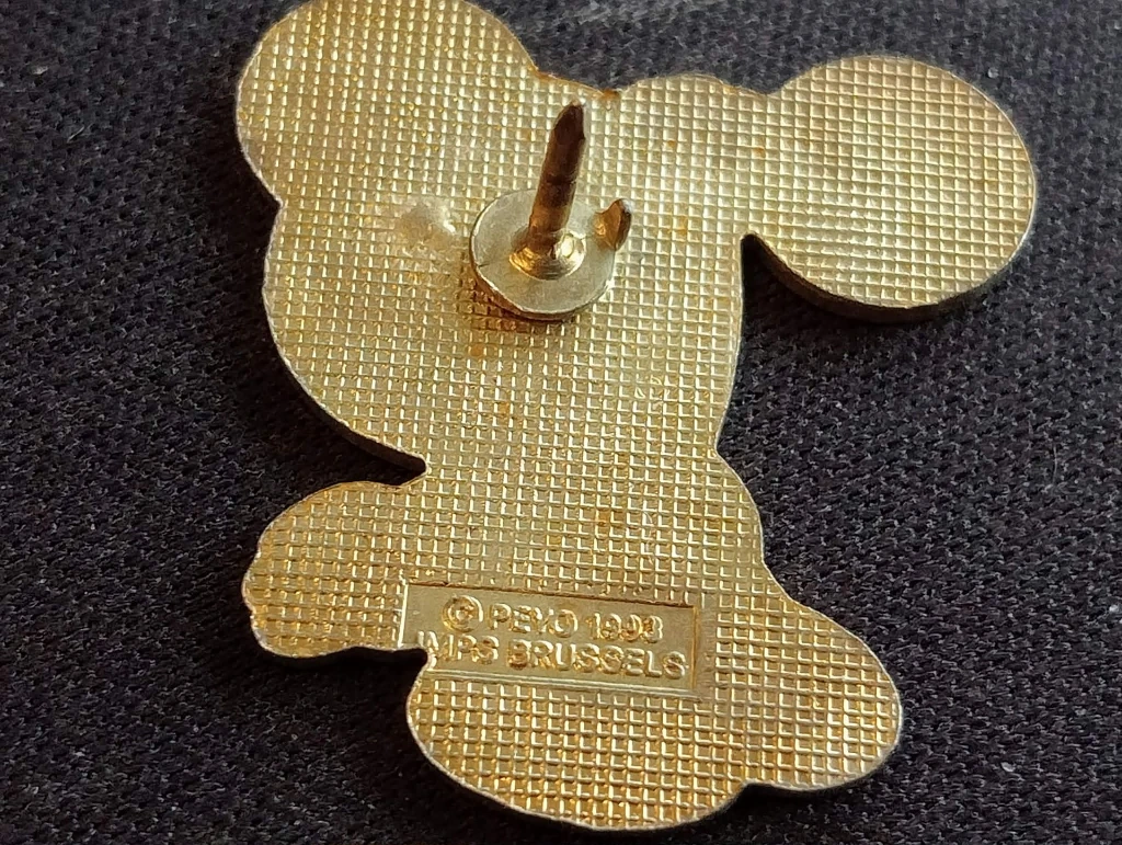 Lot de 4 broches Schtroumpfs sportifs – Peyo 1993 IMPS Brussels