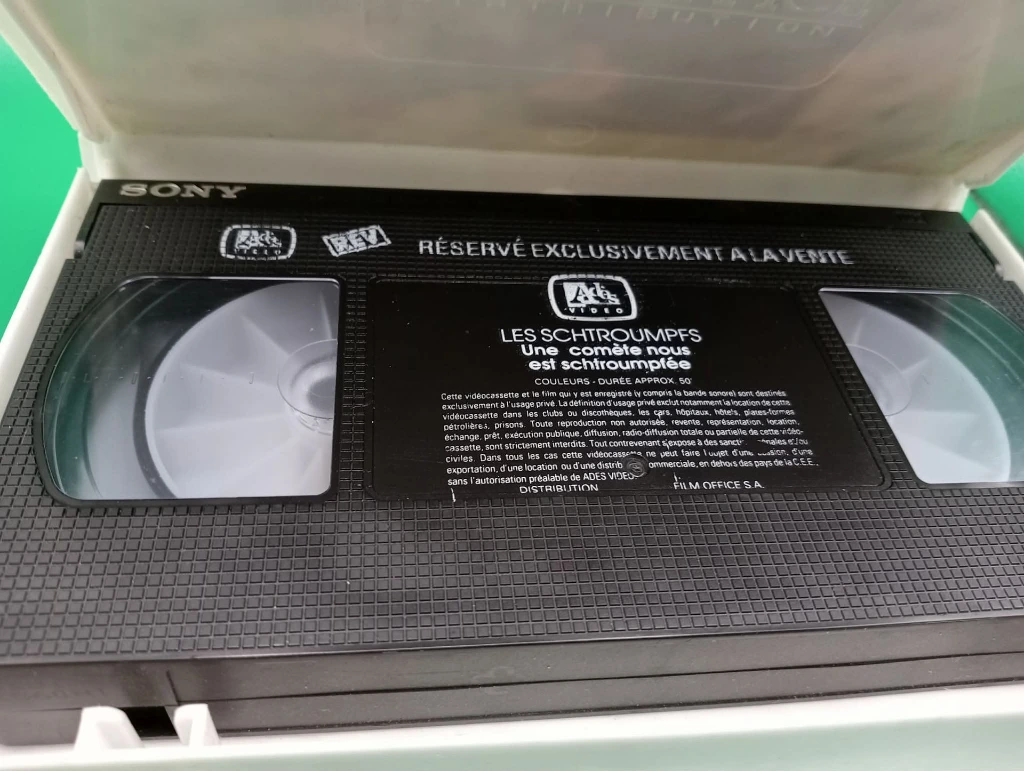 Cassette VHS Les Schtroumpfs – Une comète nous est schtroumpfée (1989)
