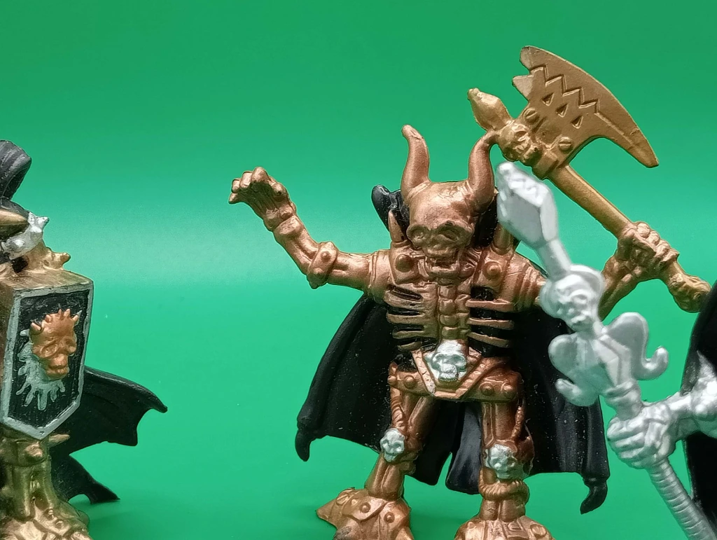 Lot de 4 Skeleton Warriors Chap Mei 1994 – Figurines squelettes ailés 7 cm