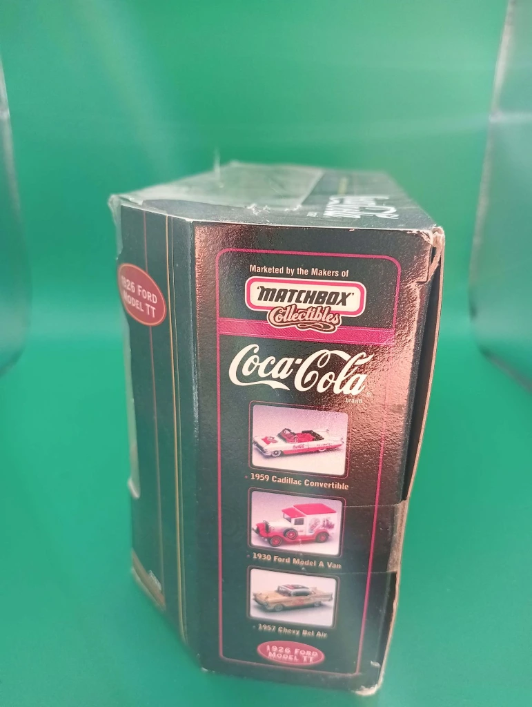 Camion Coca-Cola Matchbox Collectibles – Blister vintage avec petit accroc
