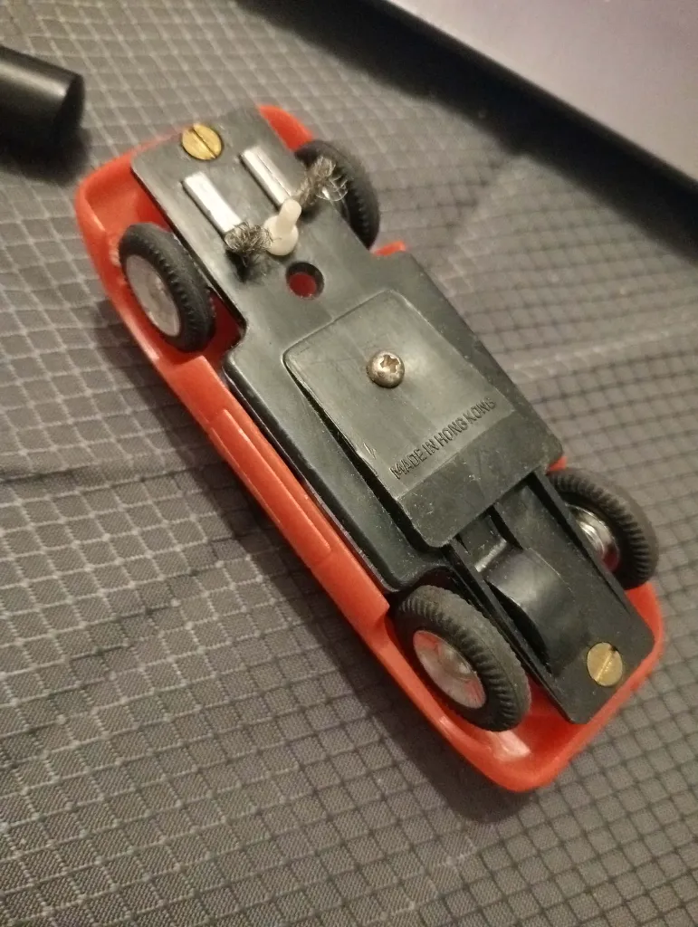 Circuit Speedking Brands Hatch – Slot cars à piles (1970–1980)