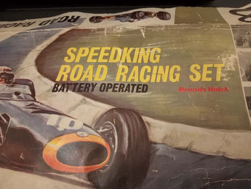 Circuit Speedking Brands Hatch – Slot cars à piles (1970–1980)