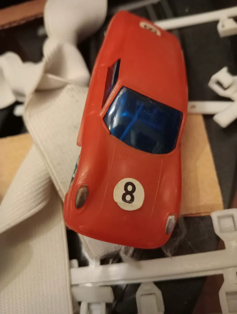 Circuit Speedking Brands Hatch – Slot cars à piles (1970–1980)