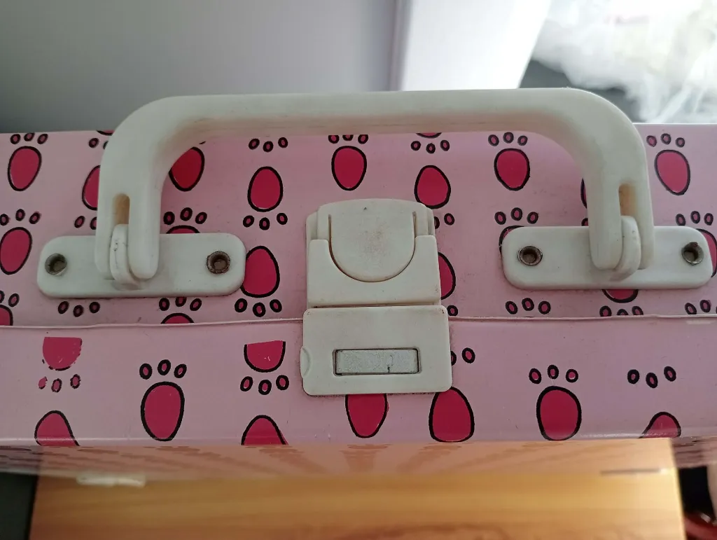 Boîte‑valise Pink Panther (1985) — rangement cassettes audio