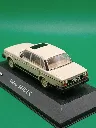 Volvo 244GTX (1/43) — berline die-cast crème