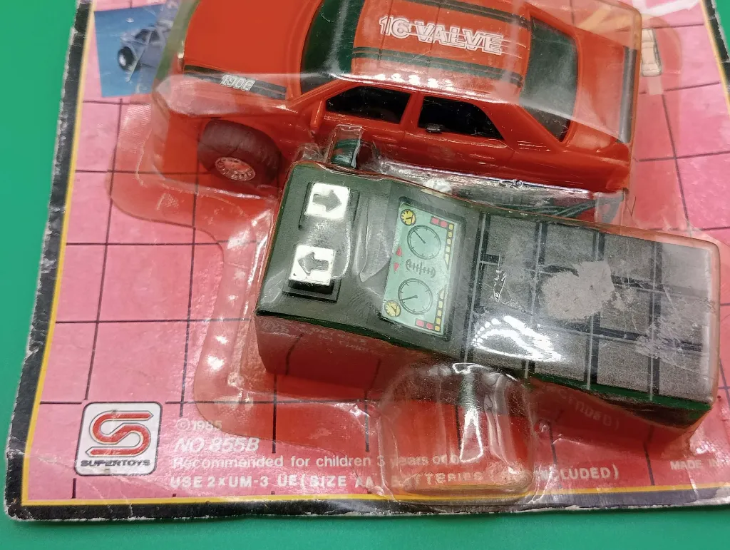 Mercedes-Benz 190E RC filaire.webp