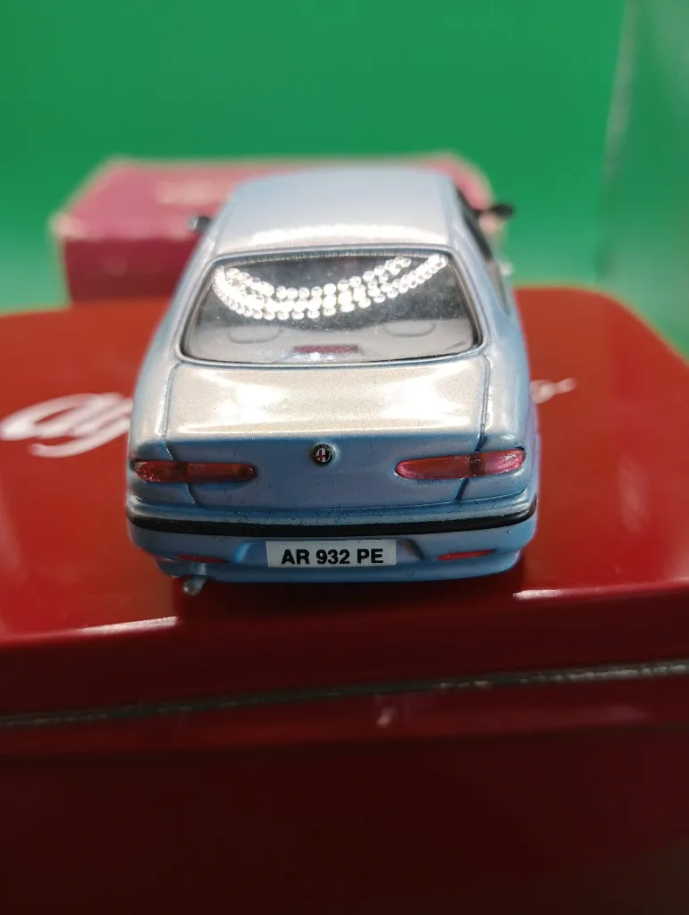 Alfa Romeo 156 Solido 1/43 – La Berline Élue, Jamais Élancée