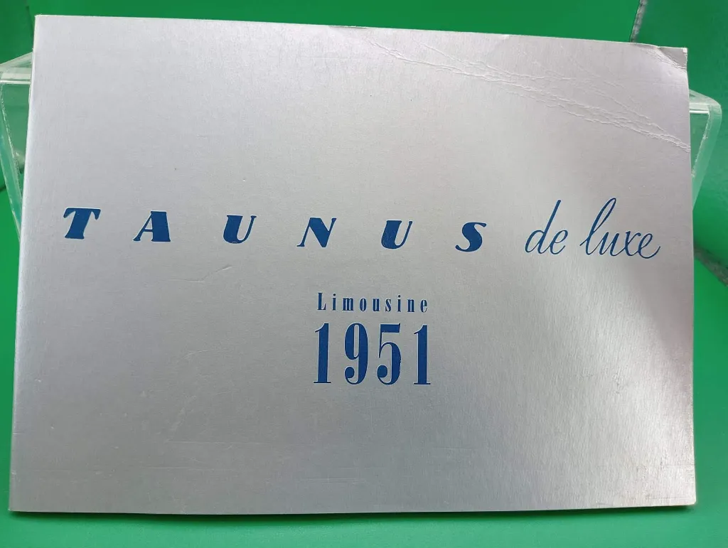 Ford Taunus De Luxe 1951 – Édition Limitée 1:32