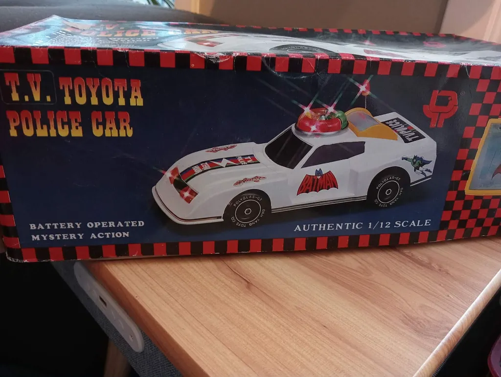 Voiture de Police Vintage 36 cm.webp