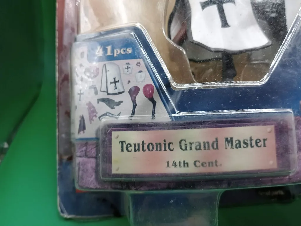 4D Warriors – Puzzle 3D “Teutonic Grand Master” XIVe siècle (4D Master)