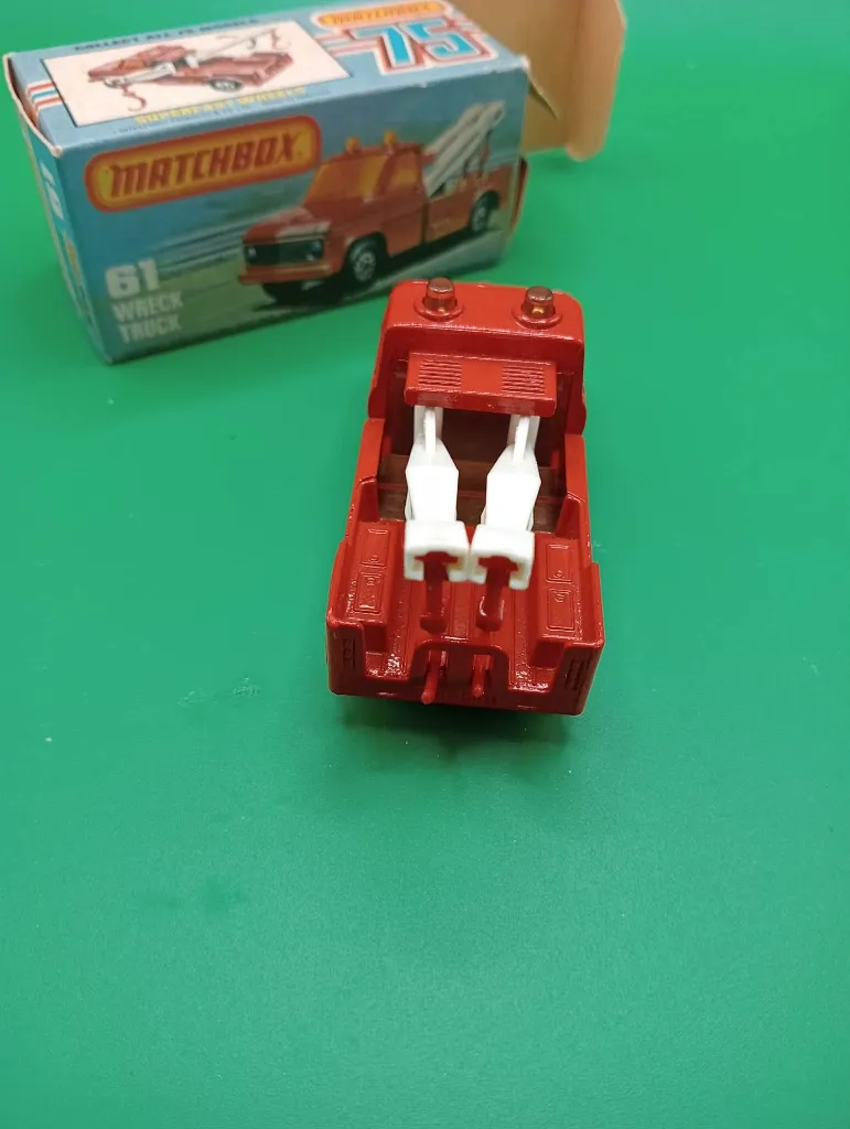 n°61 “Wreck Truck”.webp