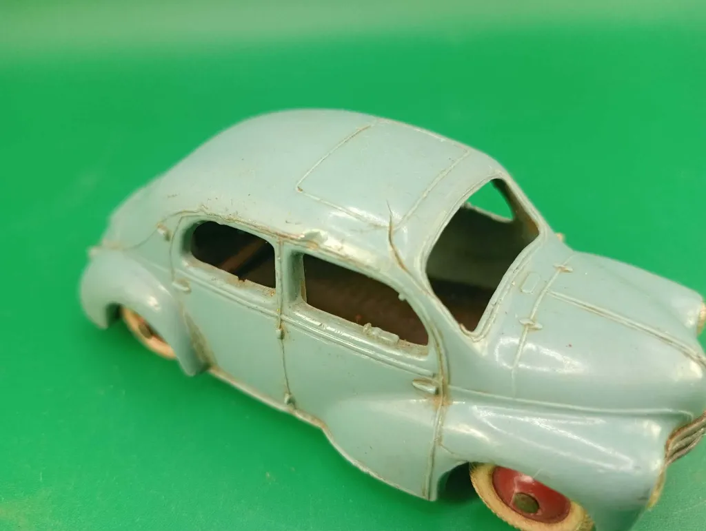 Renault 4CV – Norev.webp
