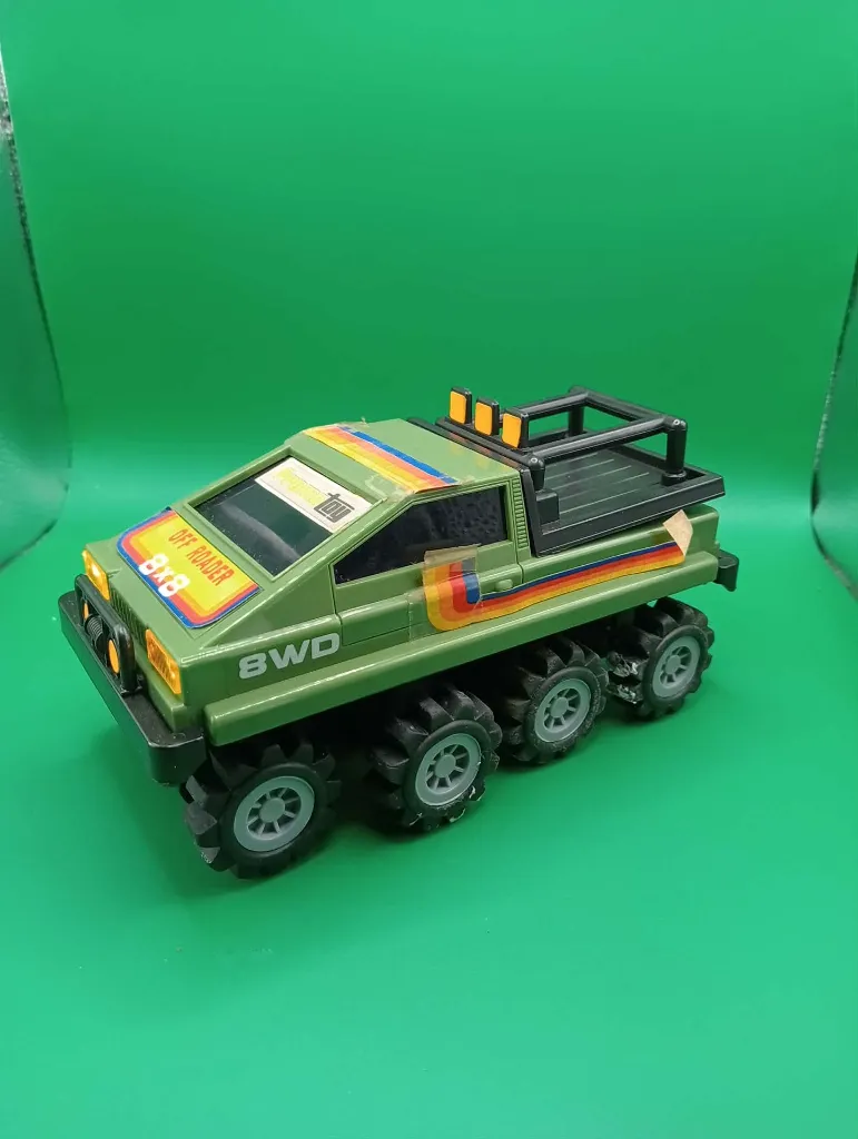 8x8 Off Roader – Promo Toy – Vintage Taiwan