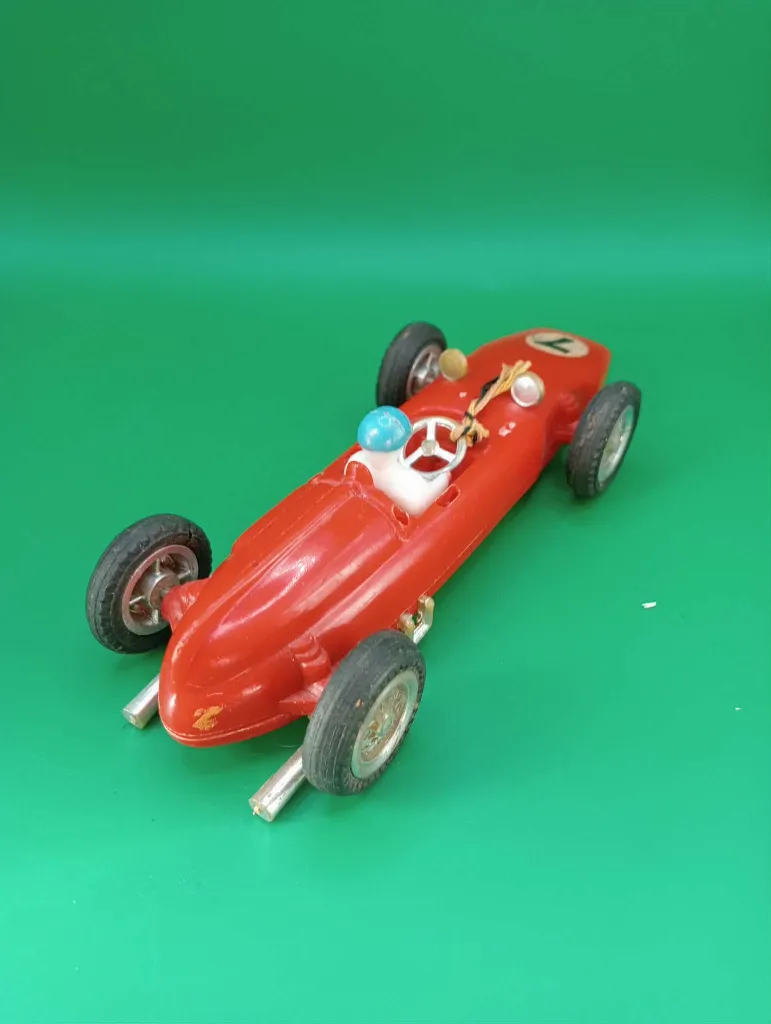 BPP n°1002 – Voiture de course vintage – Hong Kong