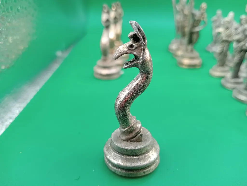 Jeu d’échecs métal – mythologie gréco‑romaine